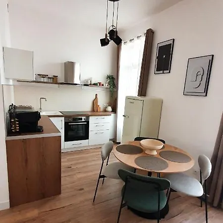 Au Calme T3 Rdc - Quartier De France アパート ヴィシー